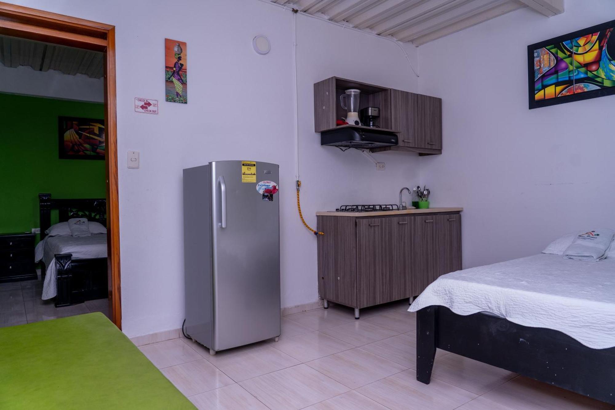 Apartamento Miss Brigida San Andrés Екстериор снимка